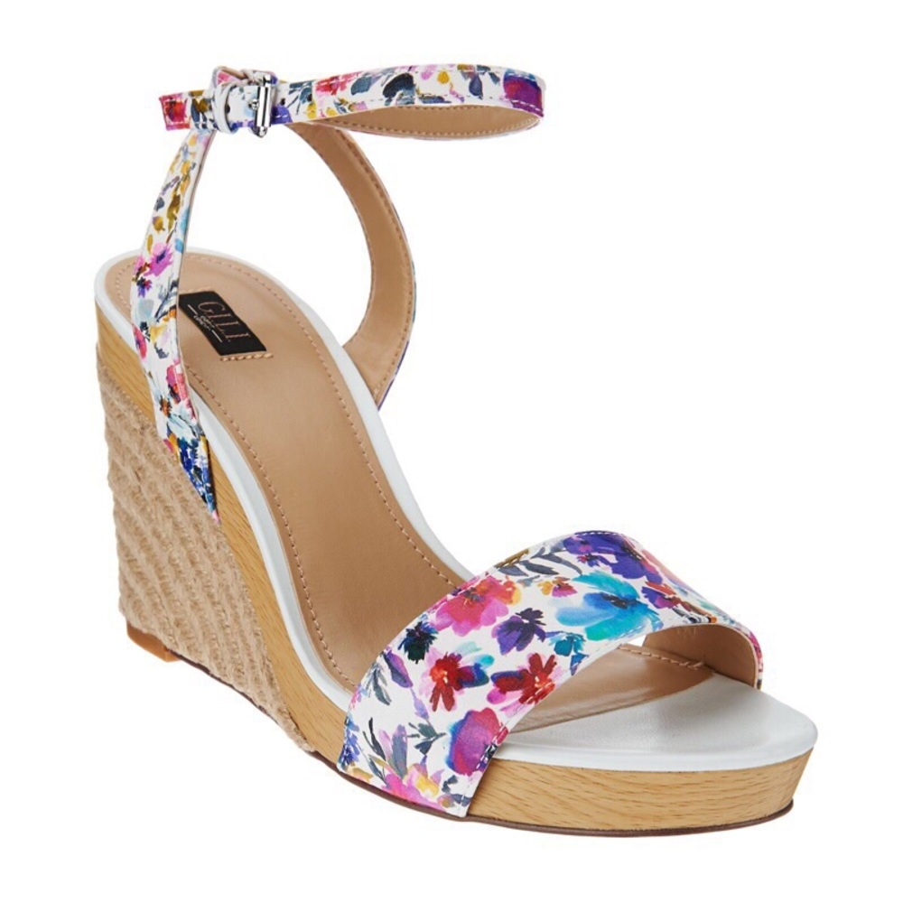 G.I.L.I. Mandie Wedge Heels